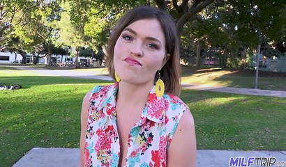 MILF offers sexual healing juices all over big dick