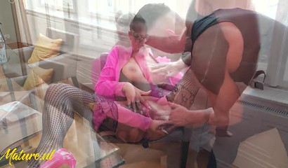 Milf Lana Vegas ends up with a massive creampie