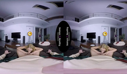 Housewife loves to suck and fuck in VR