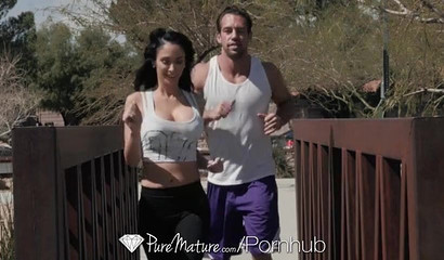 Latina Jackie Wood plays with her trainer's cock and enjoys titty fuck