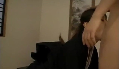 Tamaki Sakura sucks dick and gets fucked