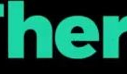 Brunette with perfect body gets her twat stretched out