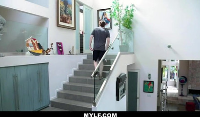 Hot mom Krissy Lynn wakes up with wet cunt